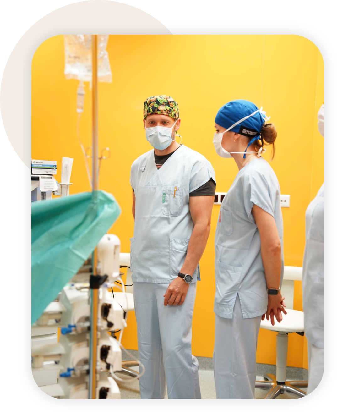 anesteziologové na sále