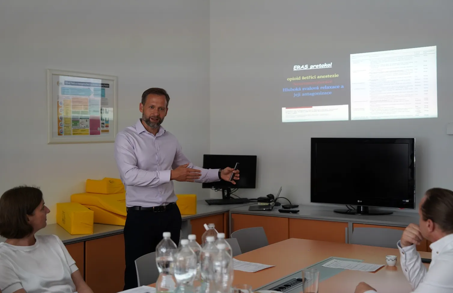 školení v zasedací místnosti